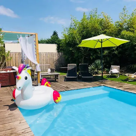 La Maison Du Bonheur B&B